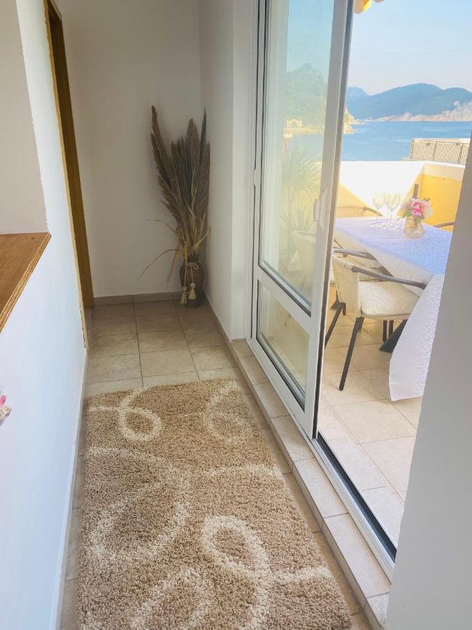 Miomir Perazic Apartments Petrovac Exteriér fotografie