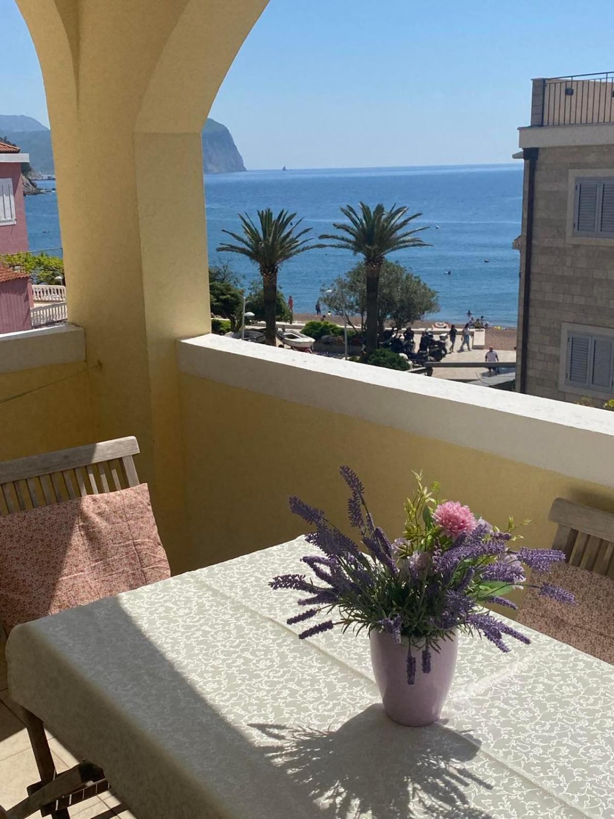 Miomir Perazic Apartments Petrovac Exteriér fotografie