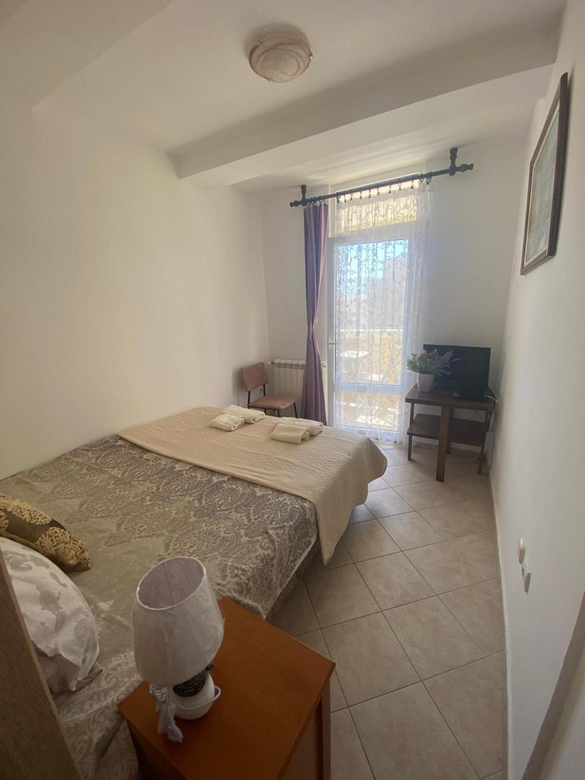Miomir Perazic Apartments Petrovac Exteriér fotografie